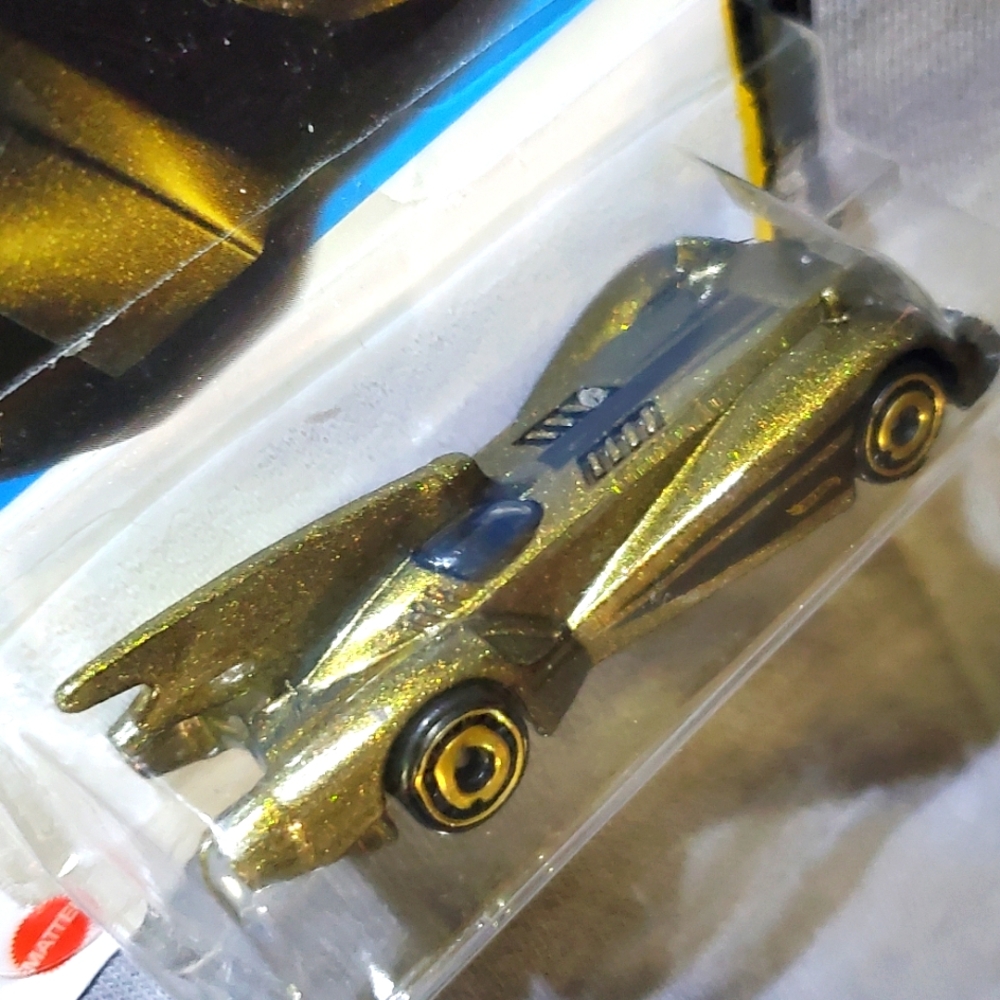 Hot Wheels - Picture 13 of 16